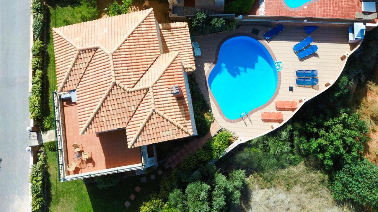 Neriides Villas 헐소니소스 외부 사진